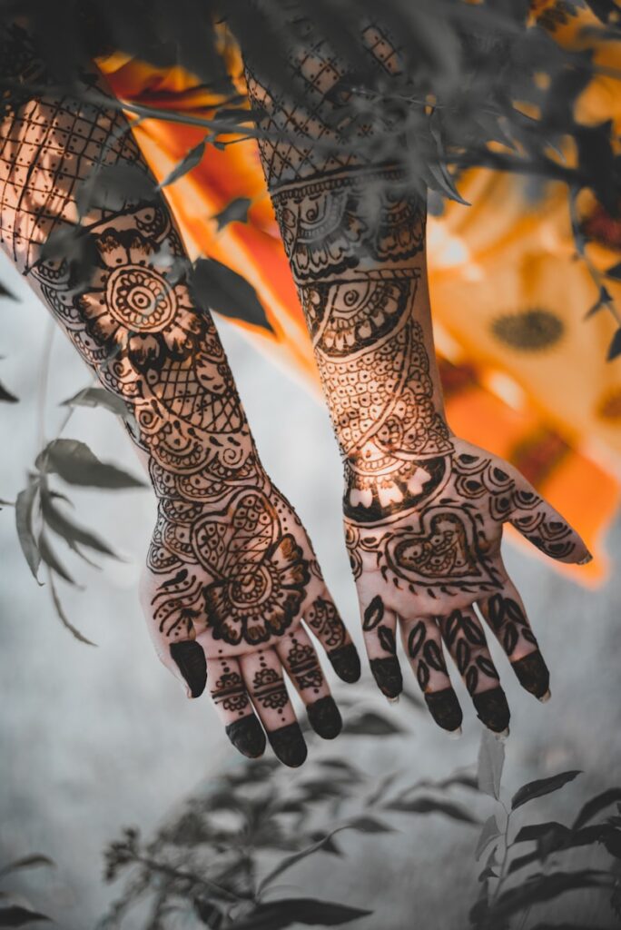 Photo by Nijwam Swargiary black mehndi tatoo